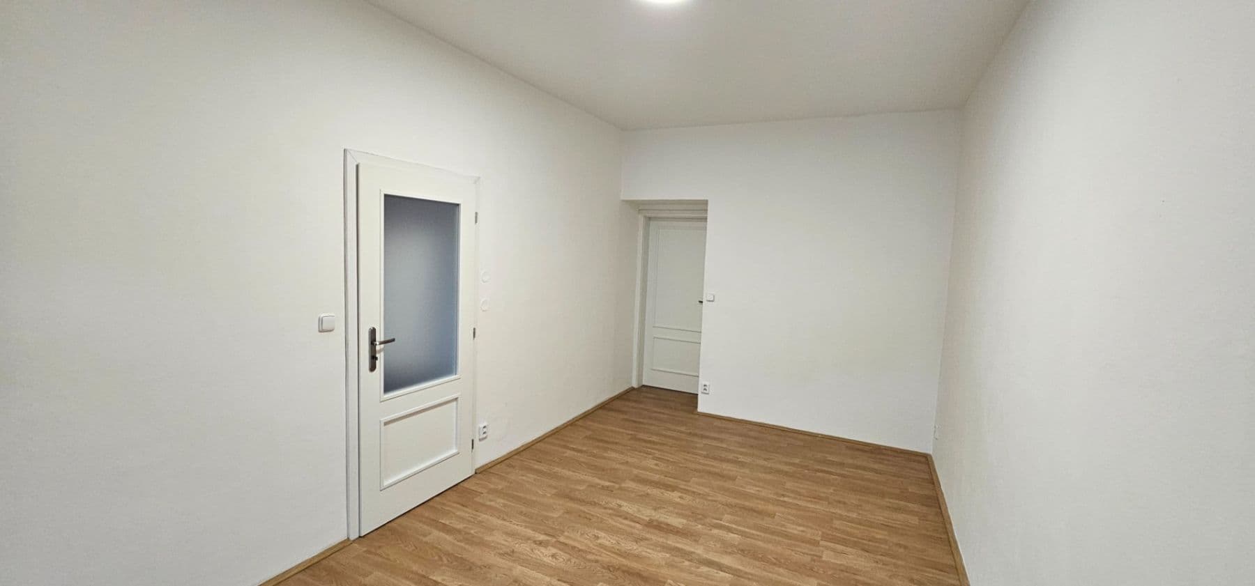 Pronájem bytu 2+1 50 m², Primátorská, Praha, Praha Pronájem bytu 2+1 50 m², Primátorská, Praha, Praha