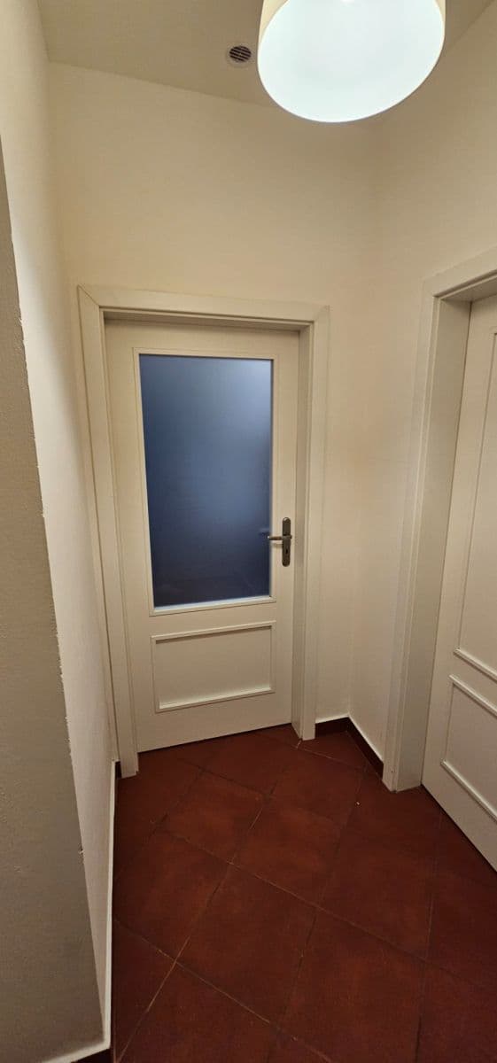 Pronájem bytu 2+1 50 m², Primátorská, Praha, Praha Pronájem bytu 2+1 50 m², Primátorská, Praha, Praha