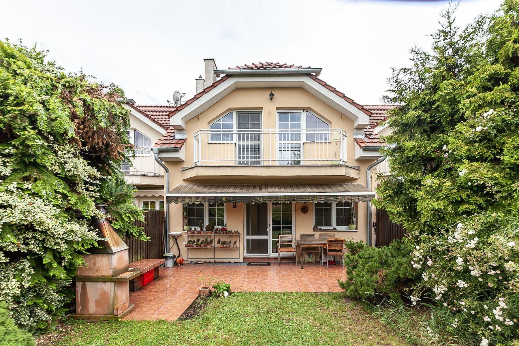 Prodej domu 220 m², pozemek 253 m², Okrová, Praha, Praha Prodej domu 220 m², pozemek 253 m², Okrová, Praha, Praha