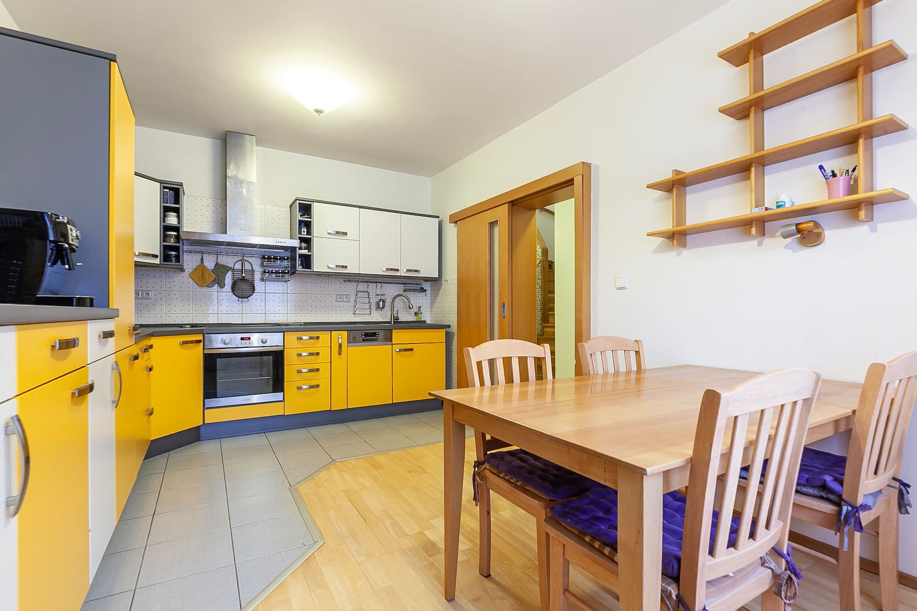 Prodej domu 220 m², pozemek 253 m², Okrová, Praha, Praha Prodej domu 220 m², pozemek 253 m², Okrová, Praha, Praha