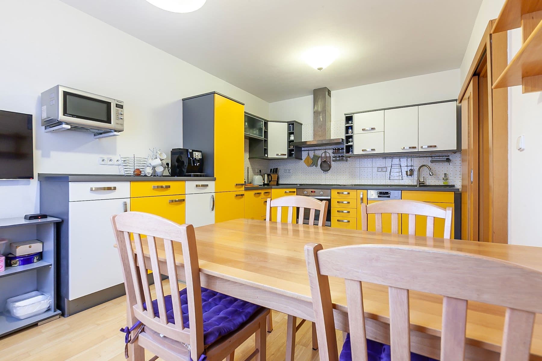 Prodej domu 220 m², pozemek 253 m², Okrová, Praha, Praha Prodej domu 220 m², pozemek 253 m², Okrová, Praha, Praha