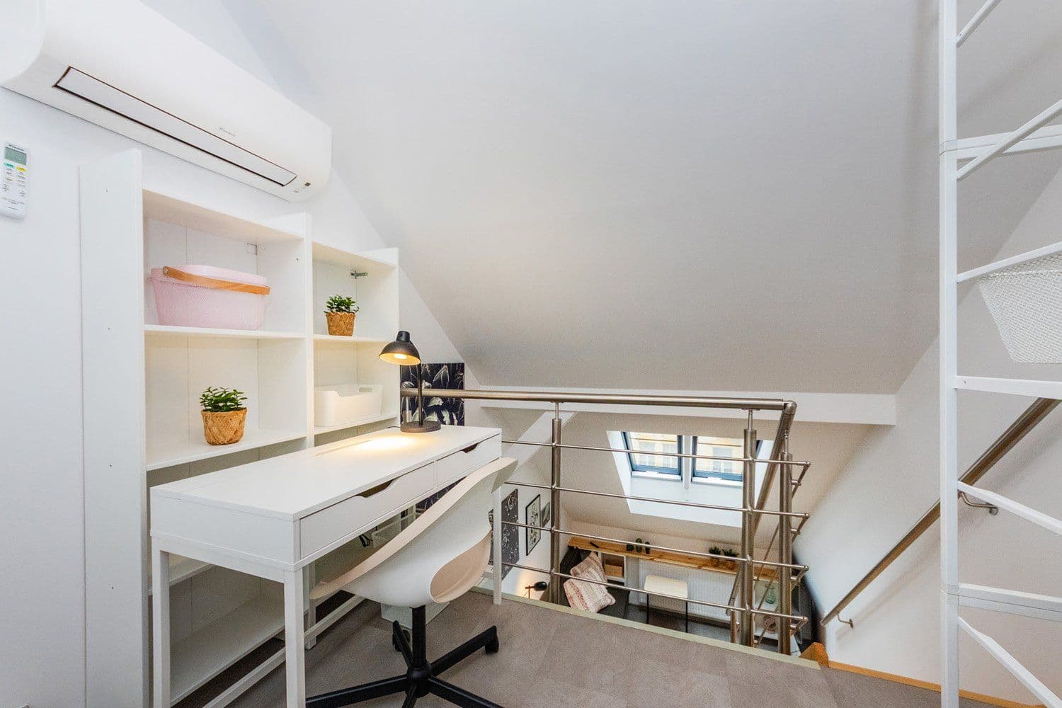 Pronájem bytu 30 m², Na Zámecké, Praha, Praha Pronájem bytu 30 m², Na Zámecké, Praha, Praha