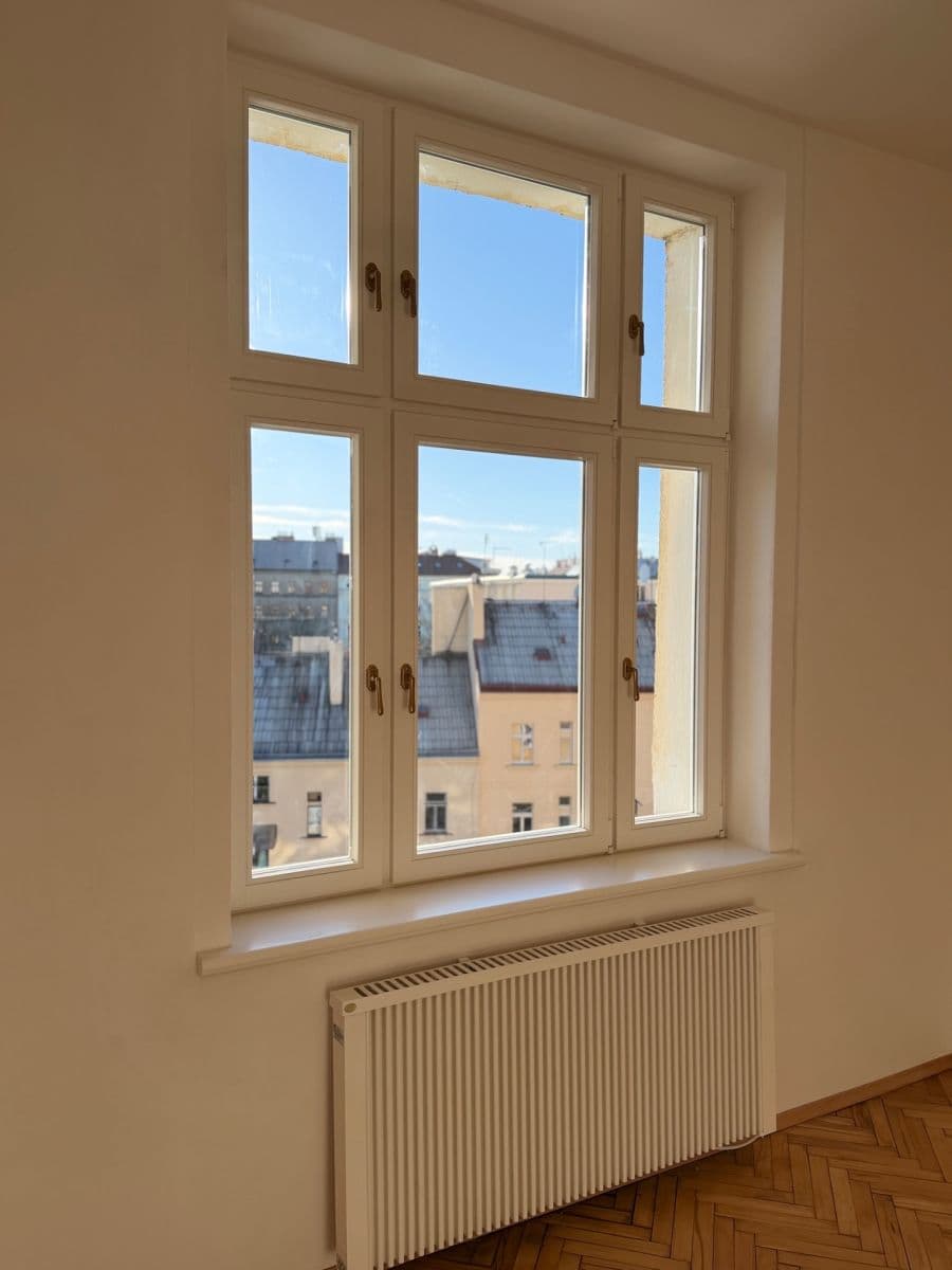 Pronájem bytu 2+kk 45 m², U Zvonařky, Praha, Praha Pronájem bytu 2+kk 45 m², U Zvonařky, Praha, Praha