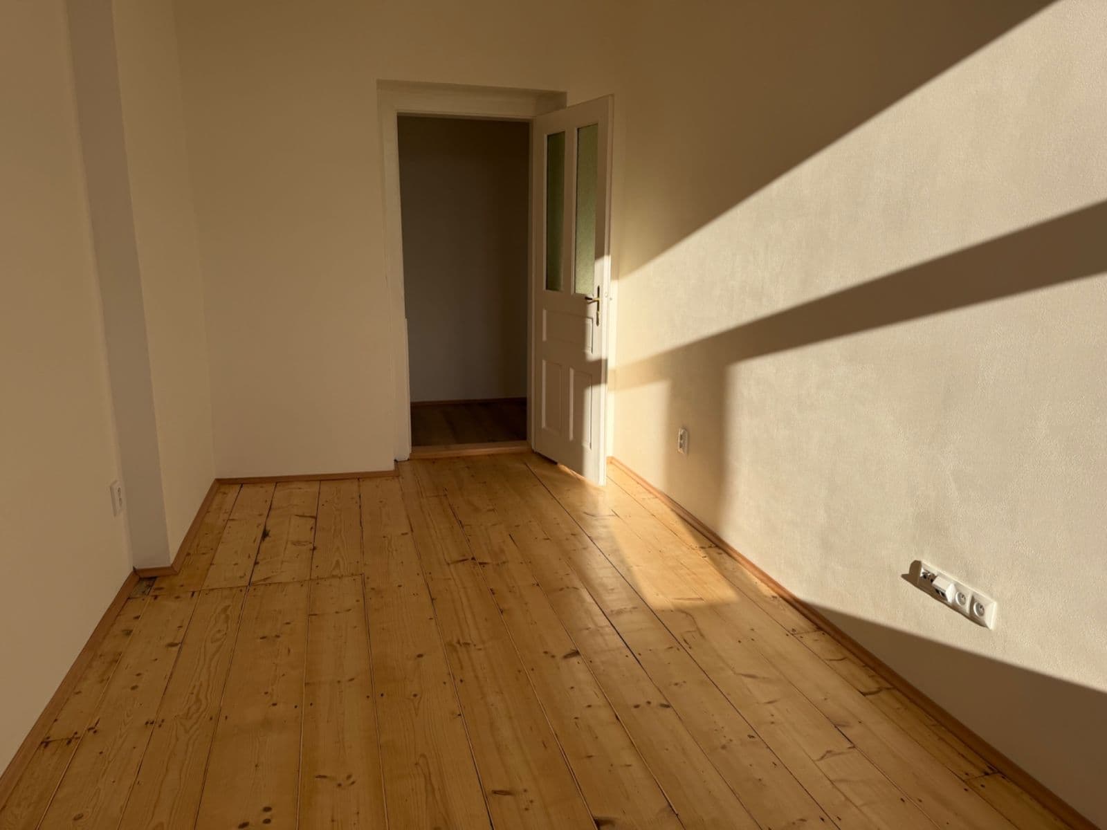 Pronájem bytu 2+kk 45 m², U Zvonařky, Praha, Praha Pronájem bytu 2+kk 45 m², U Zvonařky, Praha, Praha