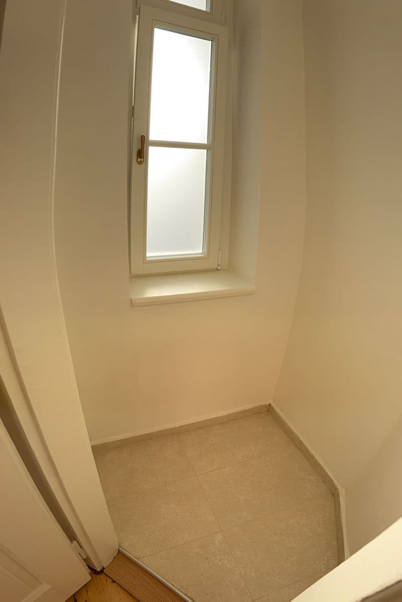 Pronájem bytu 2+kk 45 m², U Zvonařky, Praha, Praha Pronájem bytu 2+kk 45 m², U Zvonařky, Praha, Praha