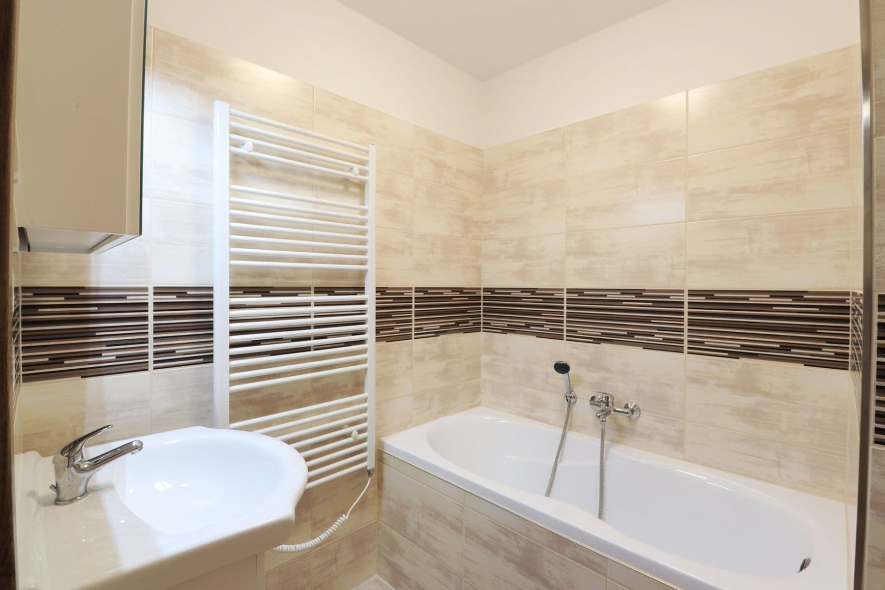 Pronájem bytu 2+kk 42 m², Anny Drabíkové, Praha, Praha Pronájem bytu 2+kk 42 m², Anny Drabíkové, Praha, Praha