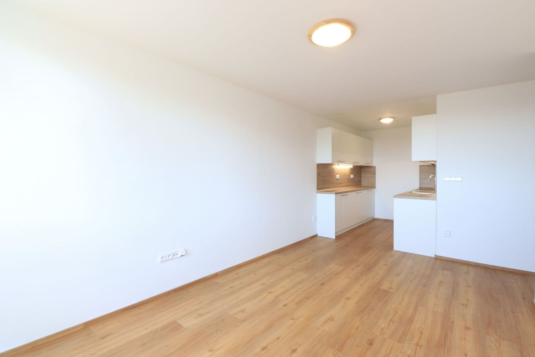 Pronájem bytu 2+kk 42 m², Anny Drabíkové, Praha, Praha Pronájem bytu 2+kk 42 m², Anny Drabíkové, Praha, Praha