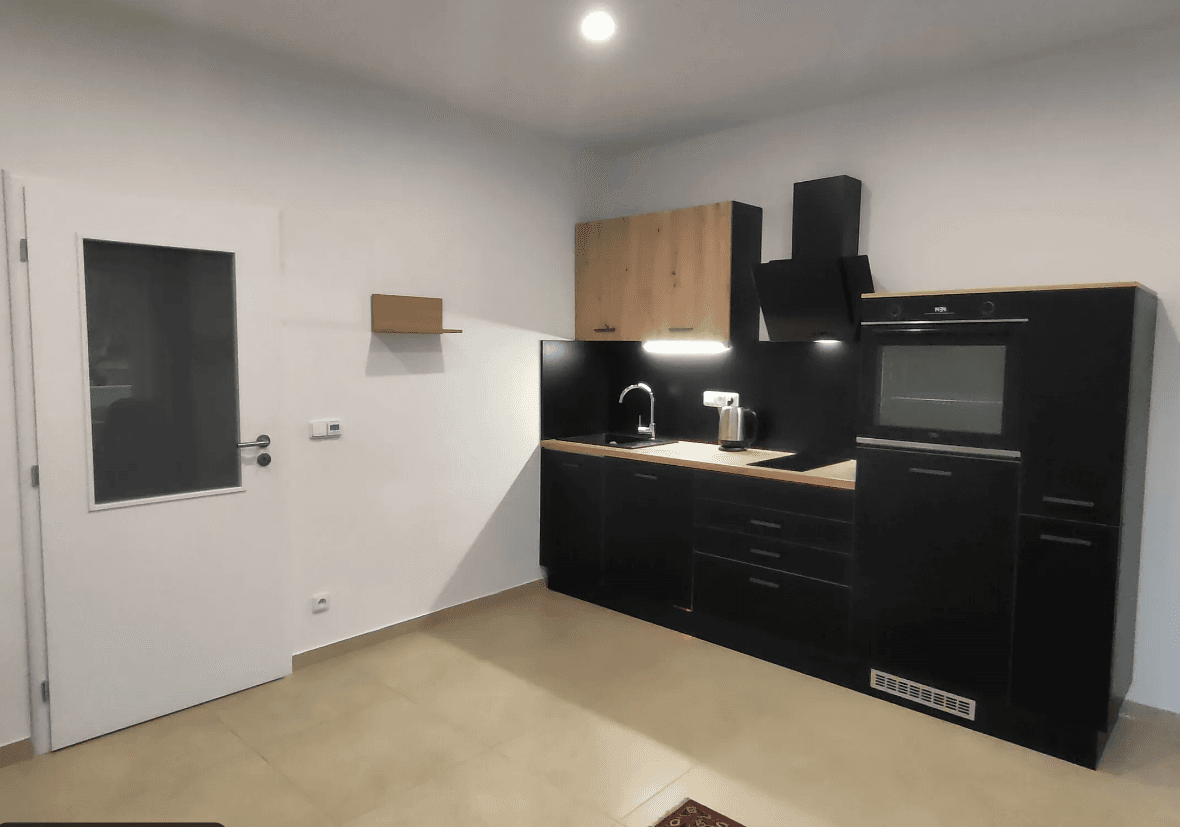 Pronájem bytu 1+kk 33 m², Dačického, Praha, Praha Pronájem bytu 1+kk 33 m², Dačického, Praha, Praha
