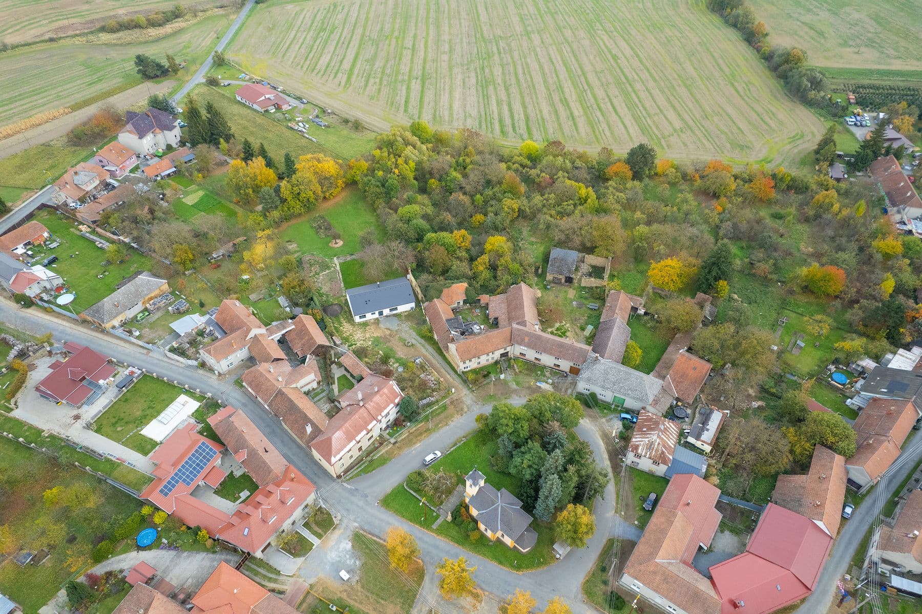 Prodej domu 100 m², pozemek 4.135 m², Prostějovičky, Olomoucký kraj Prodej domu 100 m², pozemek 4.135 m², Prostějovičky, Olomoucký kraj