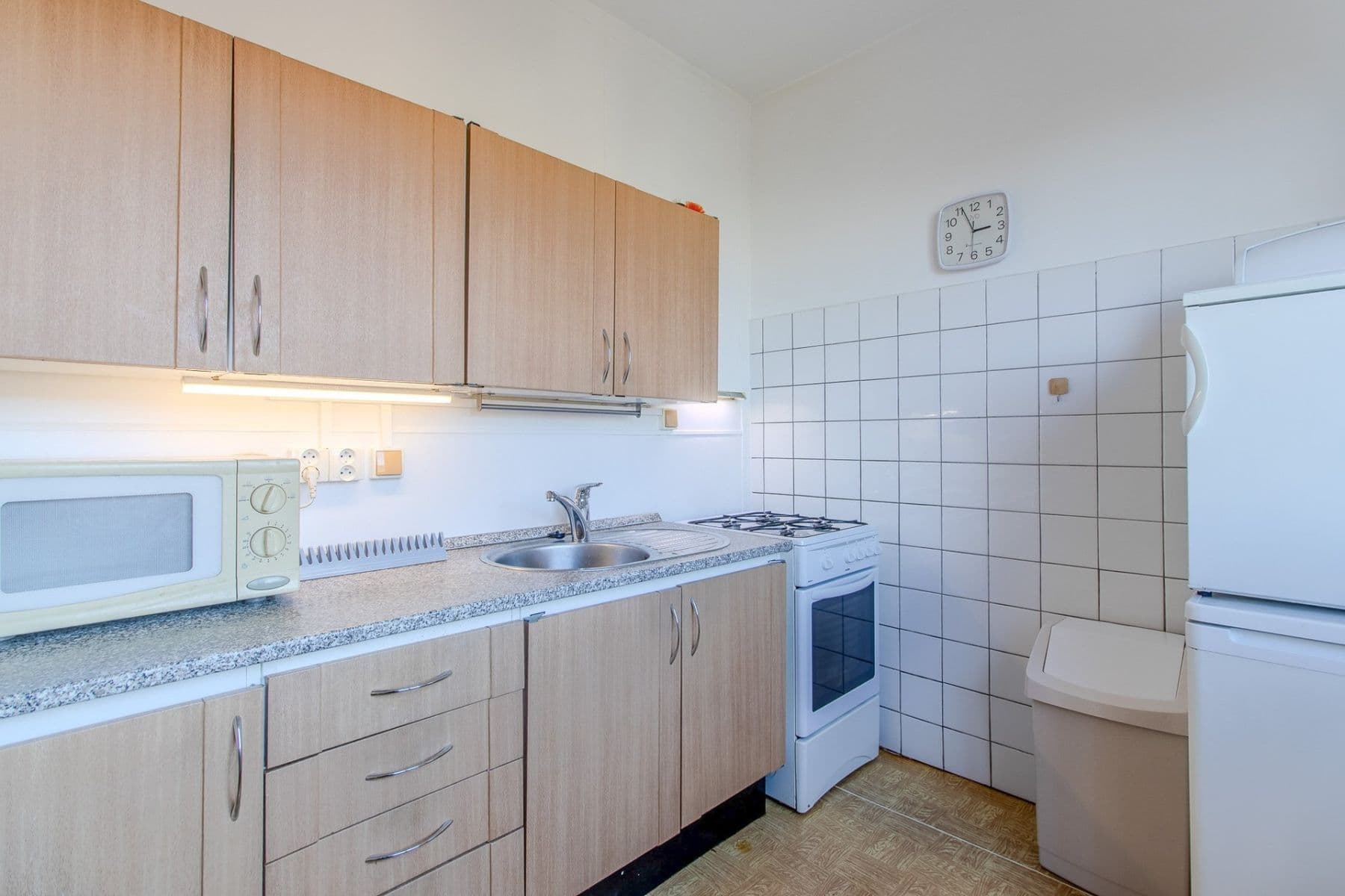 Pronájem bytu 2+1 55 m², Arabská, Praha, Praha Pronájem bytu 2+1 55 m², Arabská, Praha, Praha