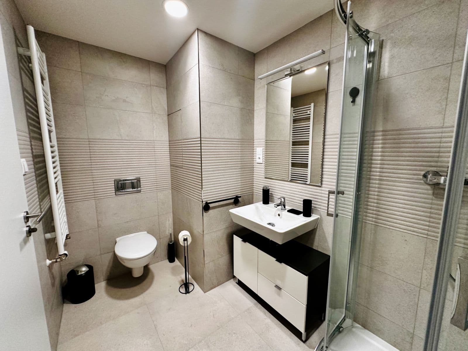 Pronájem bytu 1+kk 33 m², Poděbradská, Praha, Praha Pronájem bytu 1+kk 33 m², Poděbradská, Praha, Praha