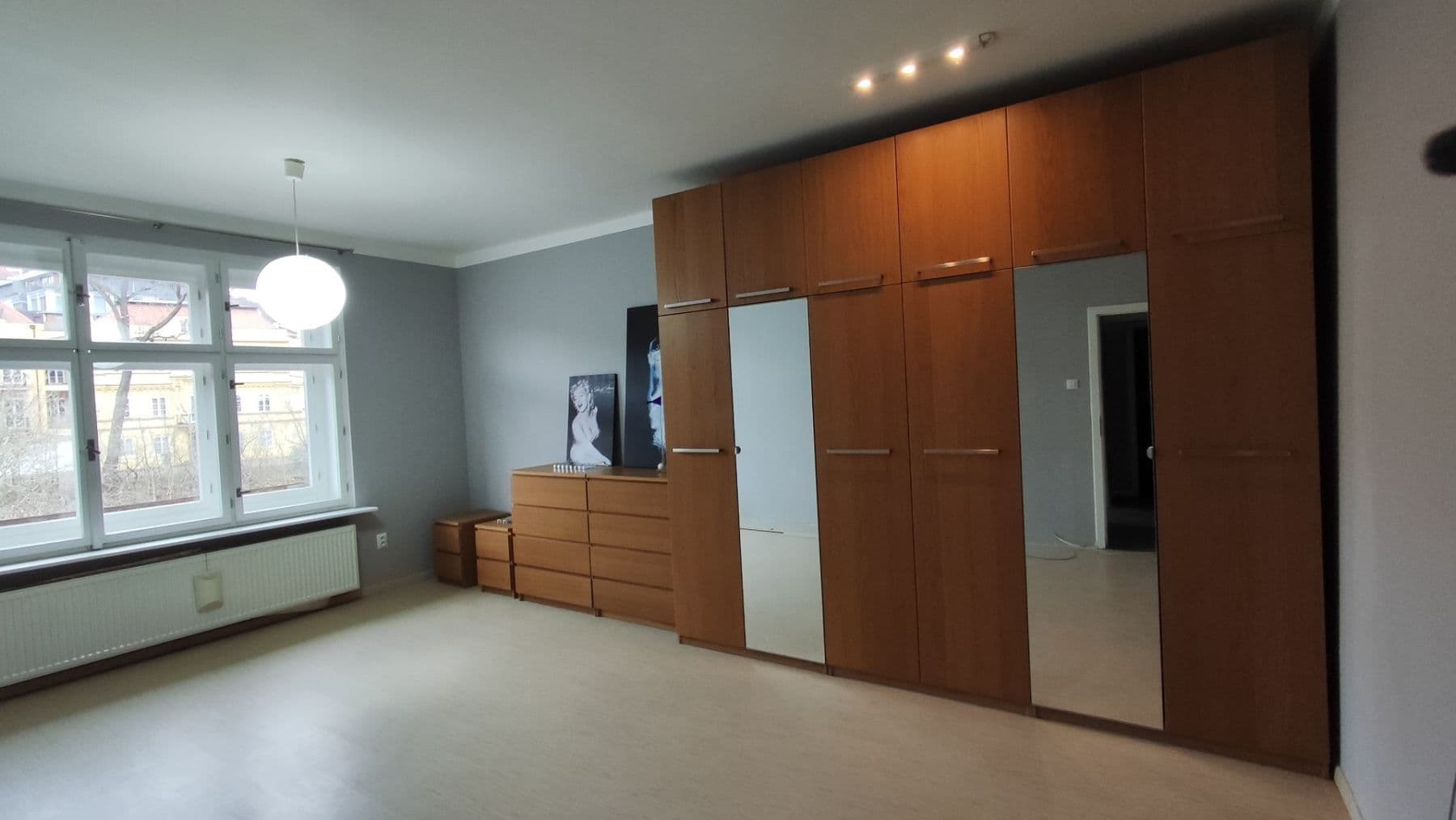 Pronájem bytu 2+1 65 m², Pod Kavalírkou, Praha, Praha Pronájem bytu 2+1 65 m², Pod Kavalírkou, Praha, Praha