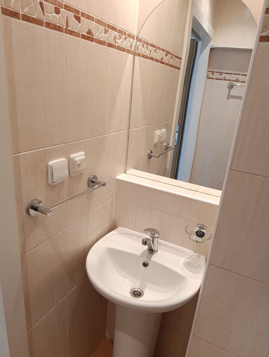 Prodej bytu 1+1 36 m², Chomutovská, Kadaň, Ústecký kraj Prodej bytu 1+1 36 m², Chomutovská, Kadaň, Ústecký kraj