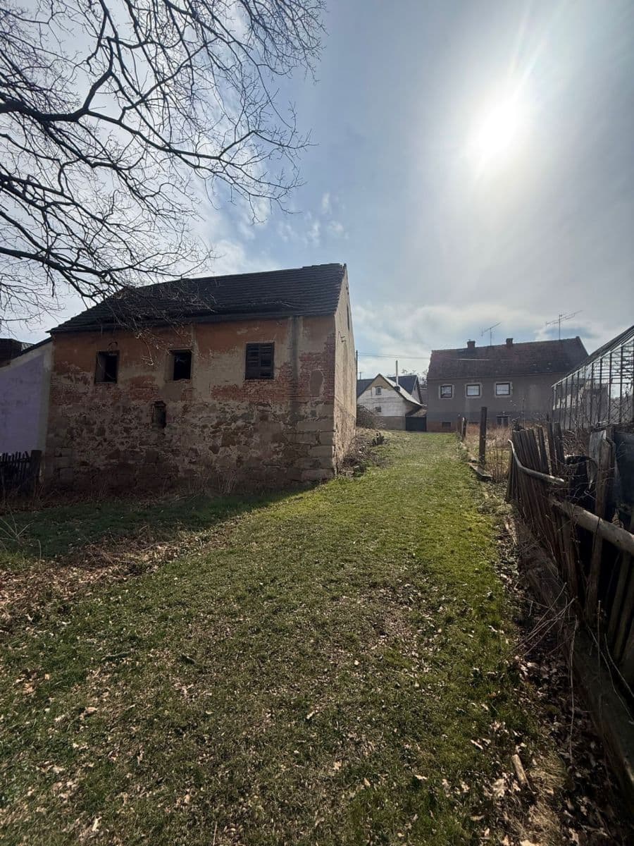 Prodej pozemku 493 m², Petrohrad, Ústecký kraj Prodej pozemku 493 m², Petrohrad, Ústecký kraj