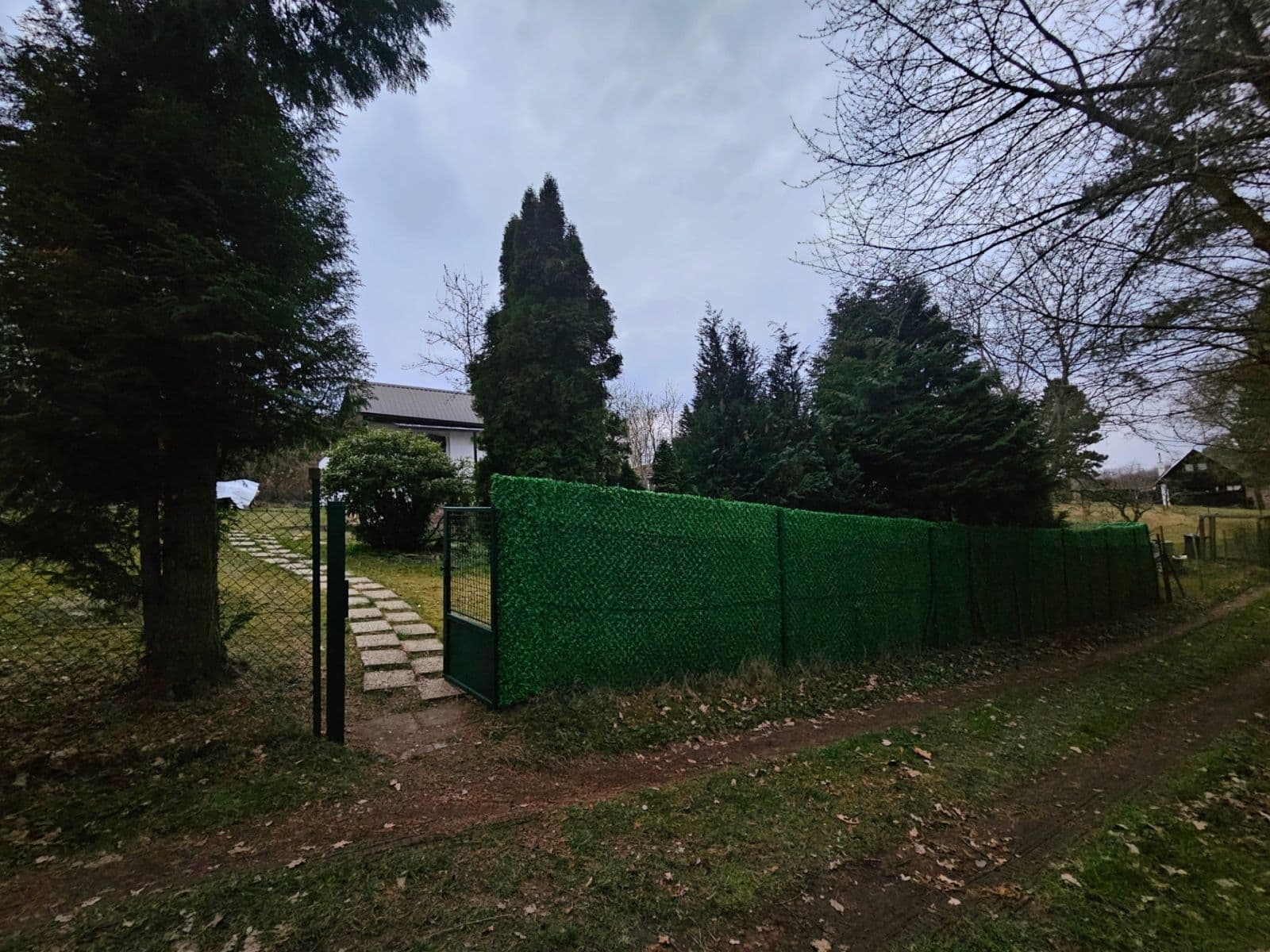 Prodej chaty, chalupy 49 m², pozemek 545 m², Polní, Chrustenice, Středočeský kraj Prodej chaty, chalupy 49 m², pozemek 545 m², Polní, Chrustenice, Středočeský kraj