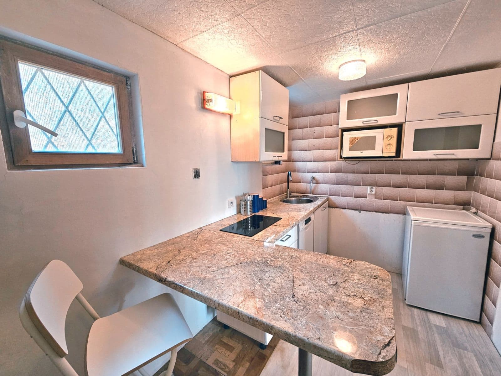 Prodej chaty, chalupy 49 m², pozemek 545 m², Polní, Chrustenice, Středočeský kraj Prodej chaty, chalupy 49 m², pozemek 545 m², Polní, Chrustenice, Středočeský kraj