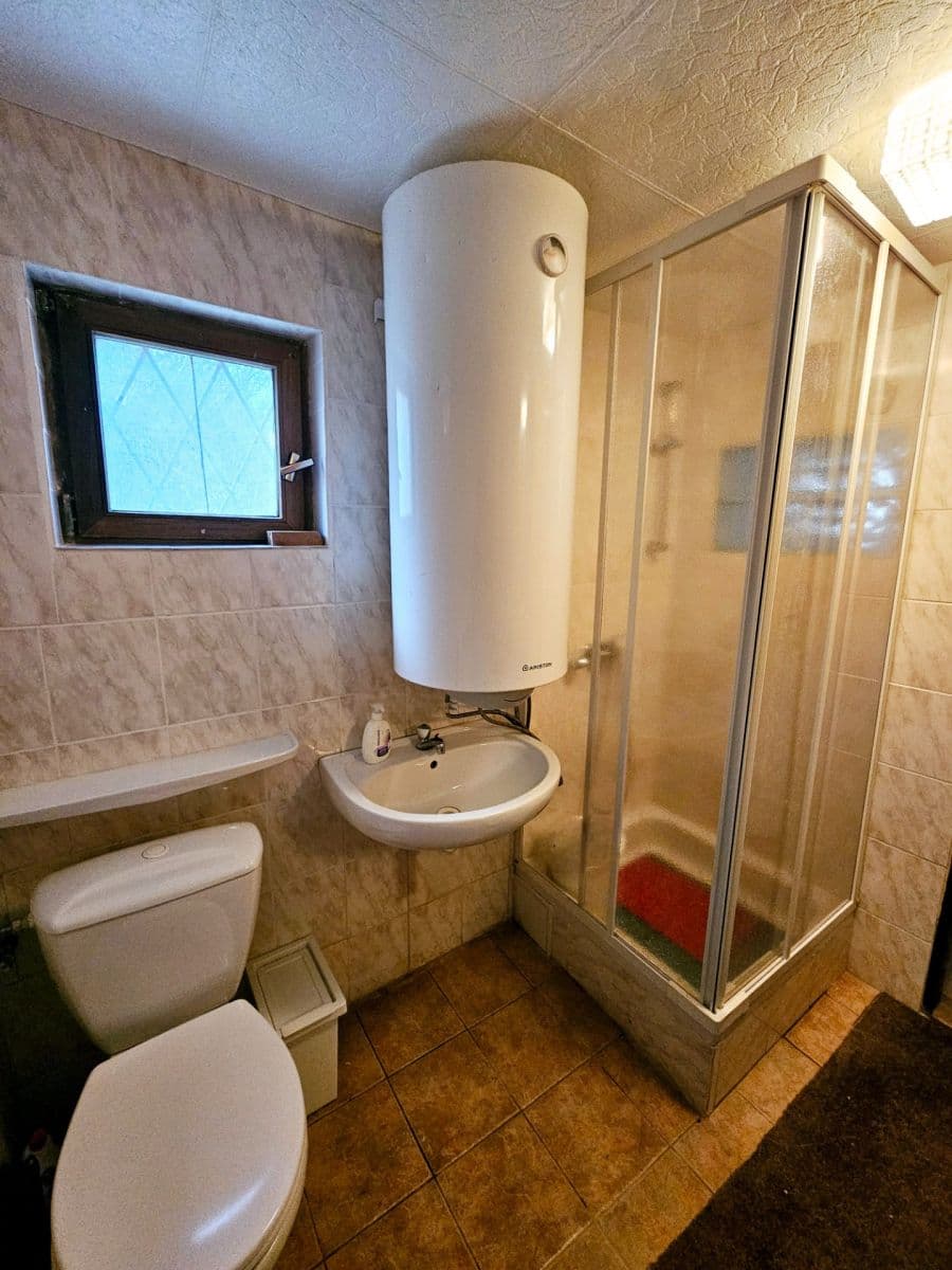 Prodej chaty, chalupy 49 m², pozemek 545 m², Polní, Chrustenice, Středočeský kraj Prodej chaty, chalupy 49 m², pozemek 545 m², Polní, Chrustenice, Středočeský kraj