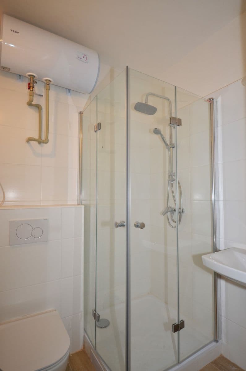 Pronájem bytu 2+kk 42 m², Jagellonská, Praha, Praha Pronájem bytu 2+kk 42 m², Jagellonská, Praha, Praha