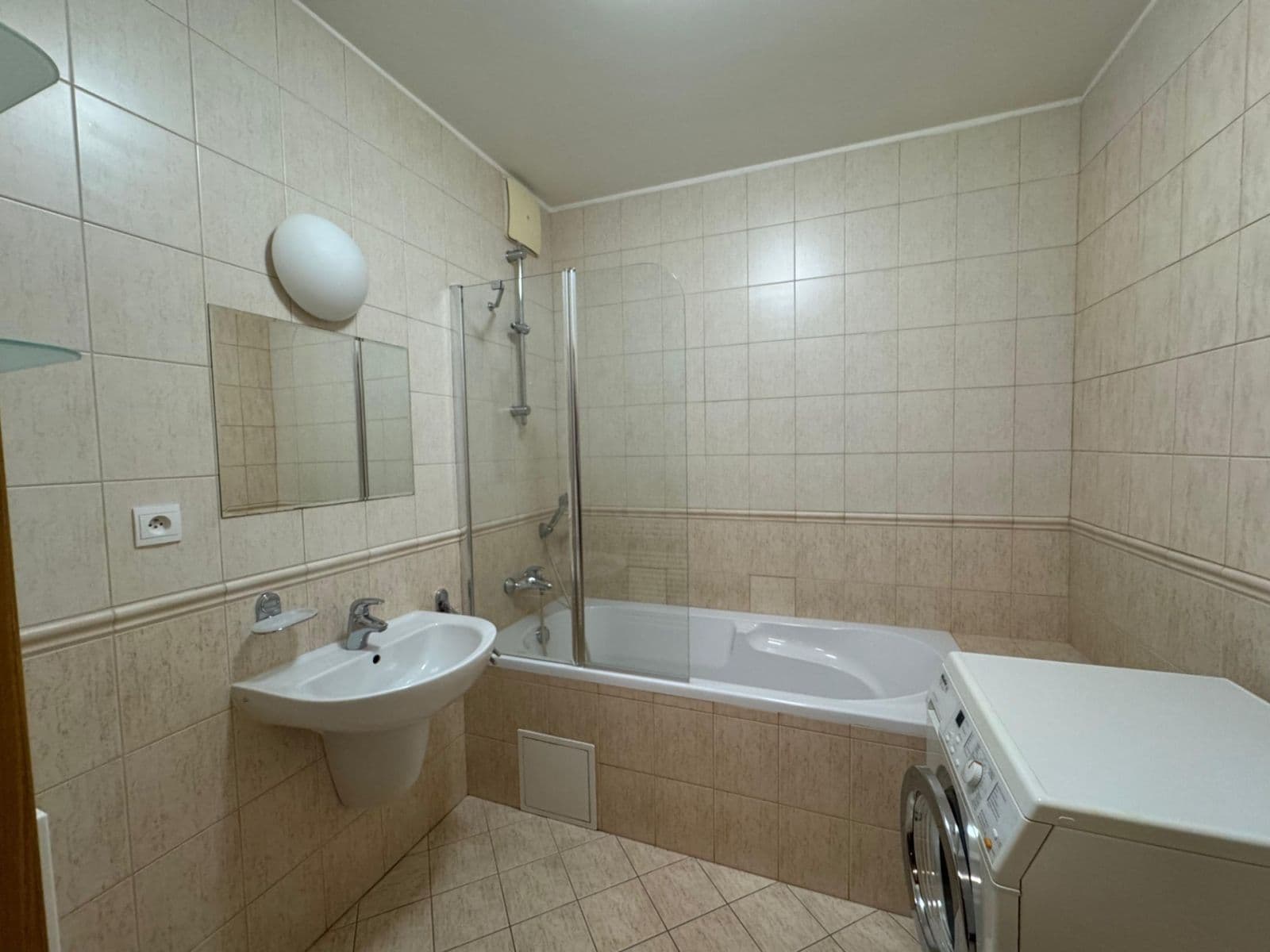 Pronájem bytu 3+kk 107 m², Strnadových, Praha, Praha Pronájem bytu 3+kk 107 m², Strnadových, Praha, Praha