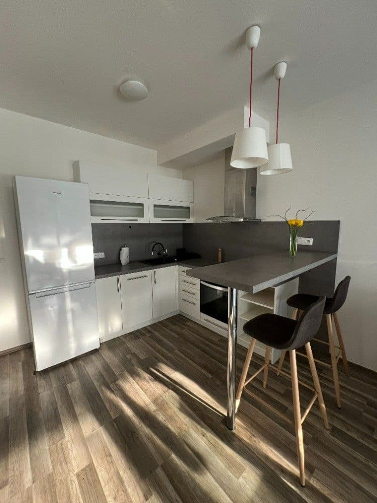Pronájem bytu 2+kk 50 m², Klementova, Praha, Praha Pronájem bytu 2+kk 50 m², Klementova, Praha, Praha