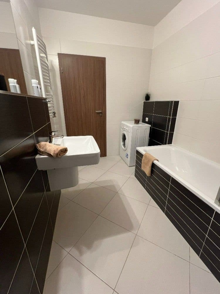 Pronájem bytu 2+kk 50 m², Klementova, Praha, Praha Pronájem bytu 2+kk 50 m², Klementova, Praha, Praha