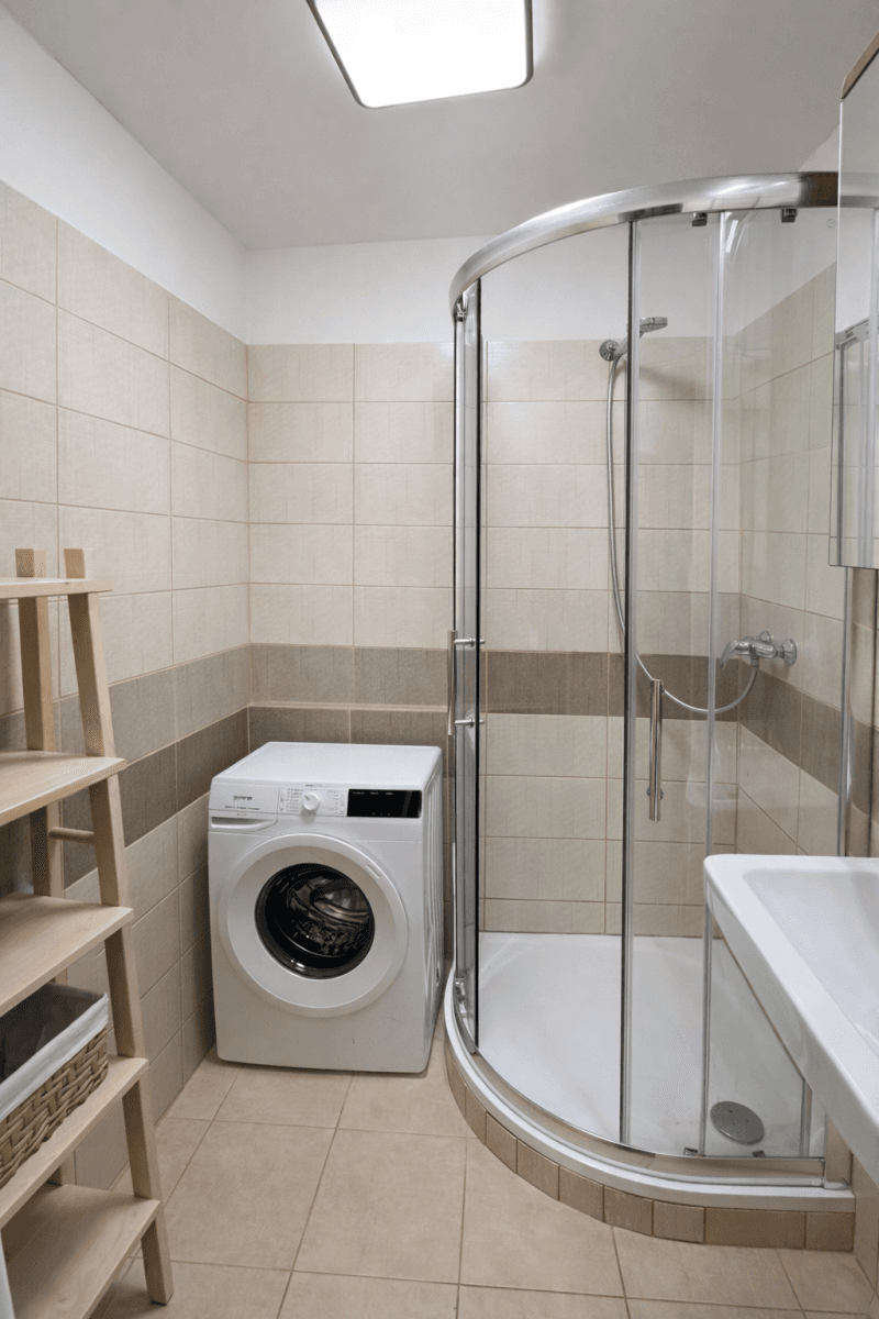 Pronájem bytu 1+1 39 m², Okořská, Praha, Praha Pronájem bytu 1+1 39 m², Okořská, Praha, Praha