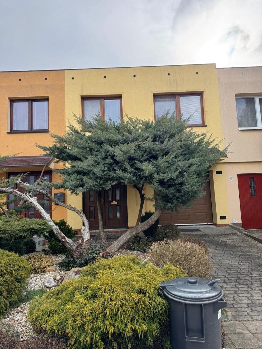 Prodej domu 98 m², pozemek 215 m², Týnská, Třebíč, Kraj Vysočina Prodej domu 98 m², pozemek 215 m², Týnská, Třebíč, Kraj Vysočina