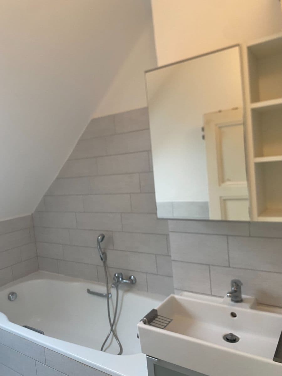 Prodej bytu 1+kk 32 m², M. J. Lermontova, Praha, Praha Prodej bytu 1+kk 32 m², M. J. Lermontova, Praha, Praha