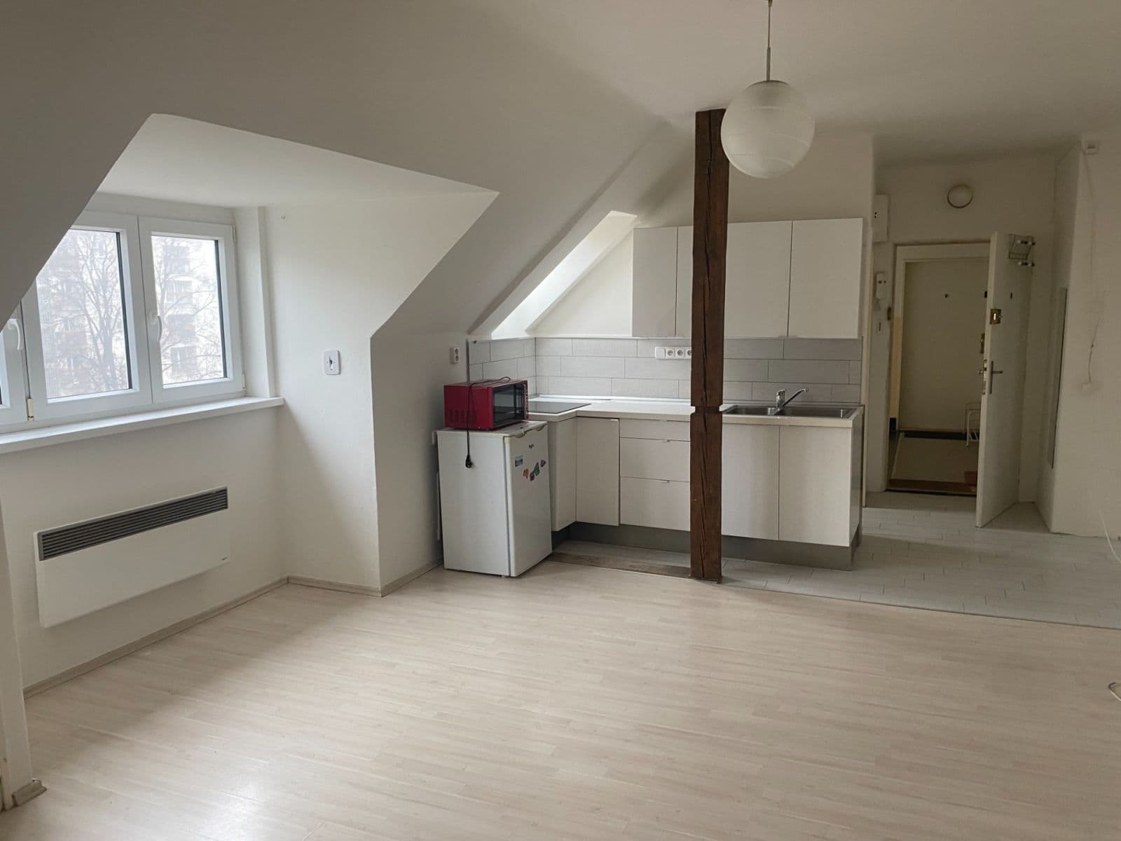 Prodej bytu 1+kk 32 m², M. J. Lermontova, Praha, Praha Prodej bytu 1+kk 32 m², M. J. Lermontova, Praha, Praha