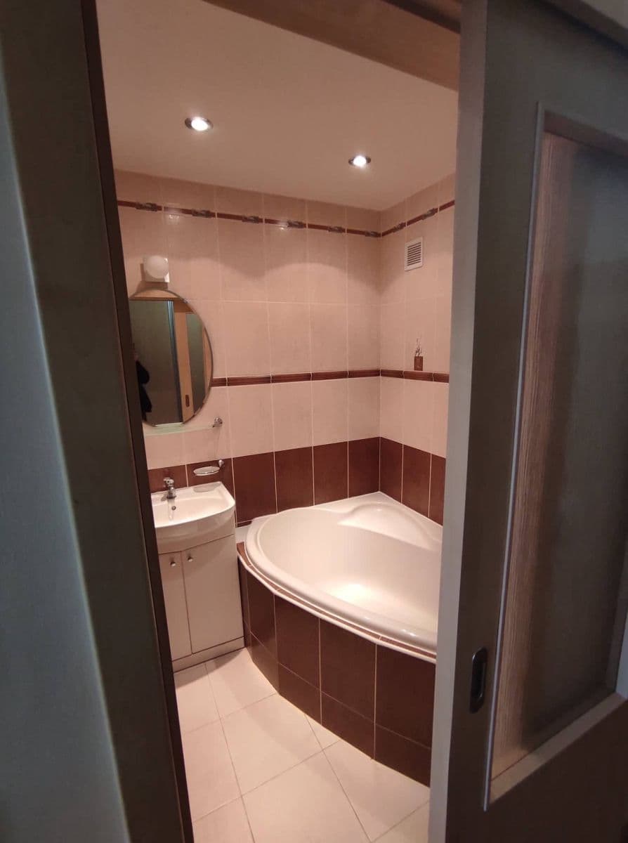 Prodej bytu 2+kk 40 m², Vitry, Kladno, Středočeský kraj Prodej bytu 2+kk 40 m², Vitry, Kladno, Středočeský kraj