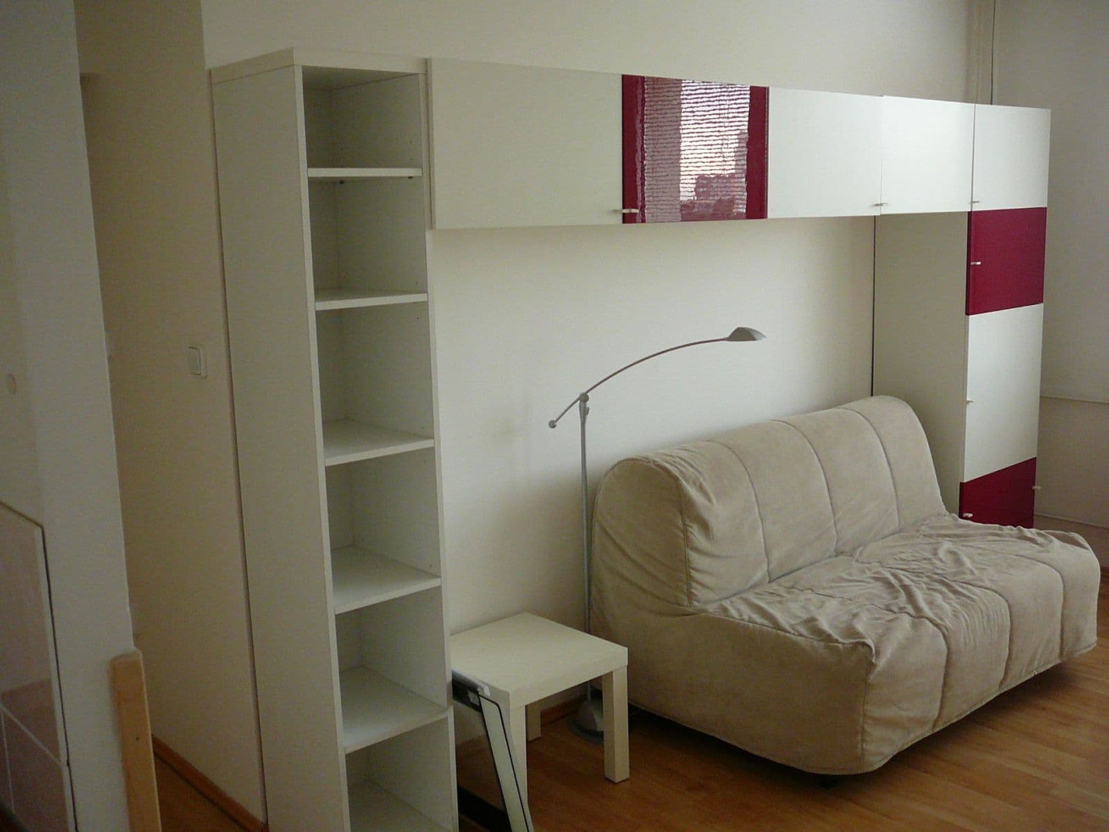 Prodej bytu 2+kk 40 m², Vitry, Kladno, Středočeský kraj Prodej bytu 2+kk 40 m², Vitry, Kladno, Středočeský kraj