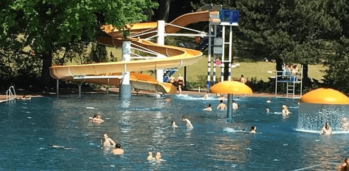 Prodej bytu 2+1 49 m², Steglitzer Damm 66, Berlin, Berlín Prodej bytu 2+1 49 m², Steglitzer Damm 66, Berlin, Berlín