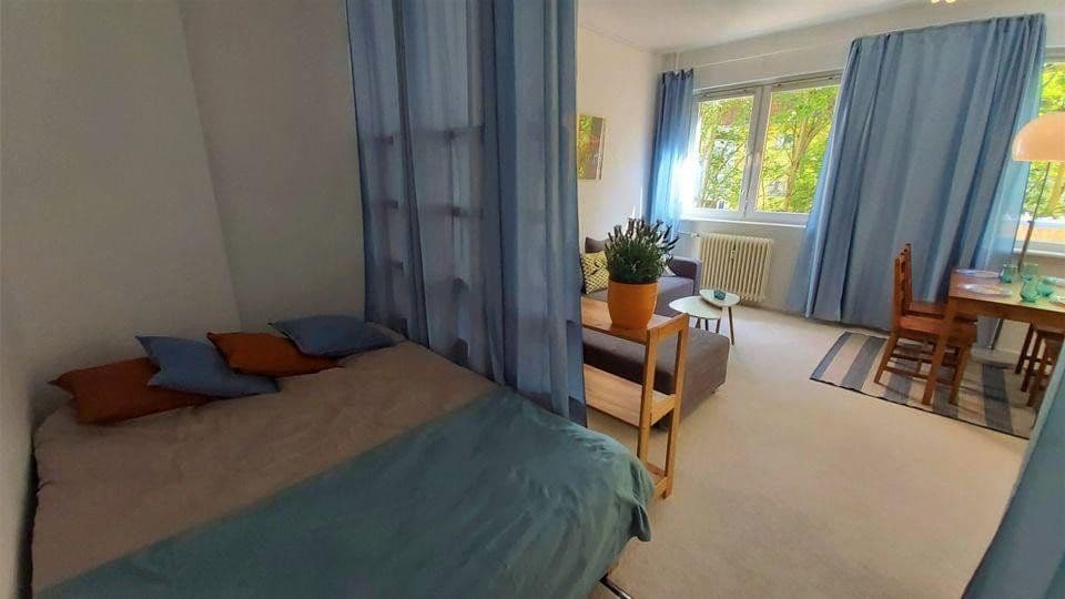 Prodej bytu 2+1 49 m², Steglitzer Damm 66, Berlin, Berlín Prodej bytu 2+1 49 m², Steglitzer Damm 66, Berlin, Berlín