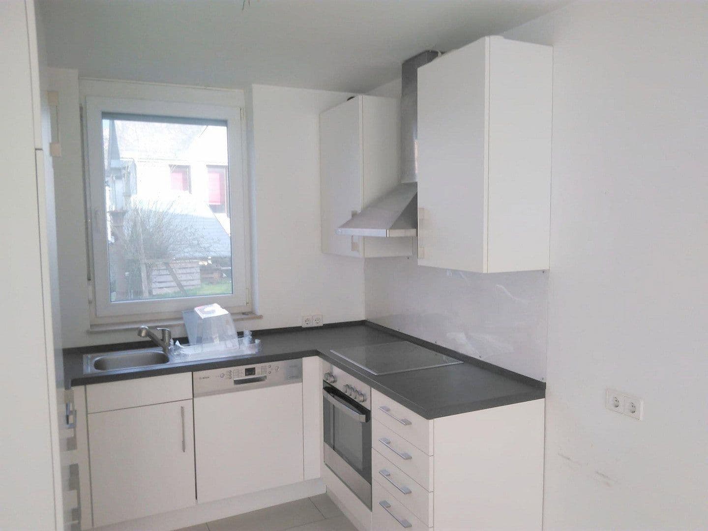 Pronájem domu 110 m², pozemek 100 m², Beimerstetten, Bádensko-Württembersko Pronájem domu 110 m², pozemek 100 m², Beimerstetten, Bádensko-Württembersko