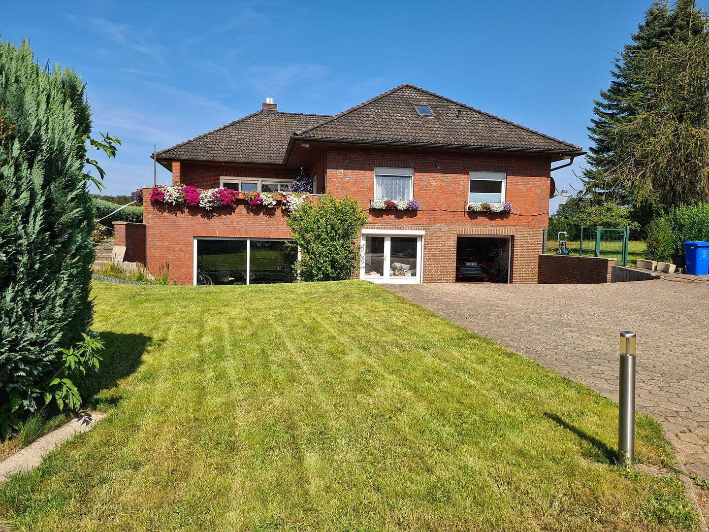 Prodej domu 298 m², pozemek 1.567 m², Sülfeld, Šlesvicko-Holštýnsko Prodej domu 298 m², pozemek 1.567 m², Sülfeld, Šlesvicko-Holštýnsko