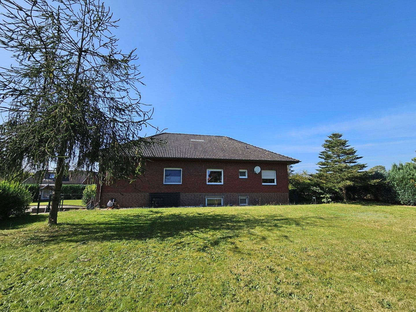 Prodej domu 298 m², pozemek 1.567 m², Sülfeld, Šlesvicko-Holštýnsko Prodej domu 298 m², pozemek 1.567 m², Sülfeld, Šlesvicko-Holštýnsko