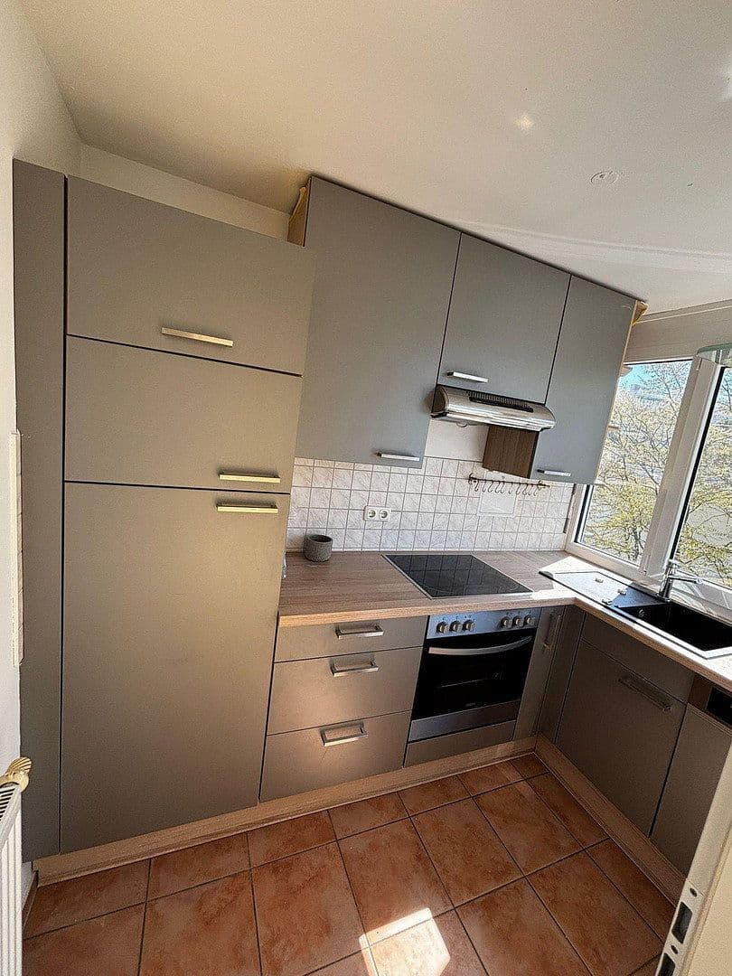 Pronájem bytu 3+1 66 m², Gartenstraße 14, München, Bavorsko Pronájem bytu 3+1 66 m², Gartenstraße 14, München, Bavorsko