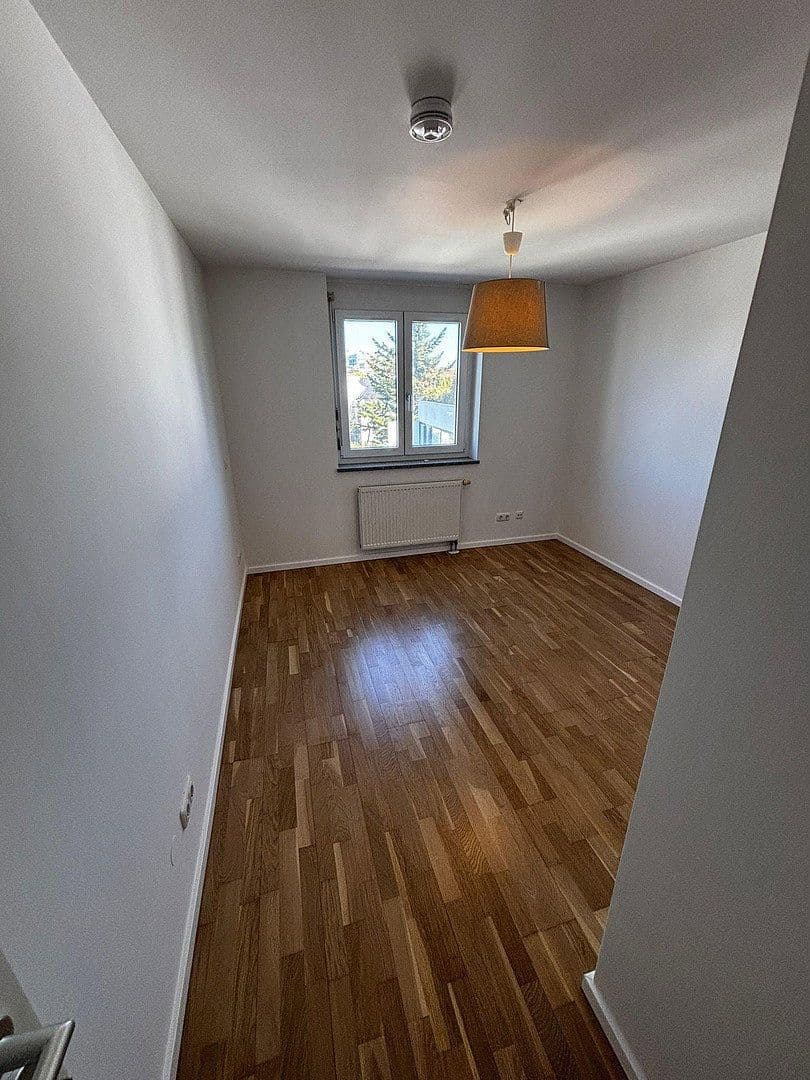 Pronájem bytu 3+1 66 m², Gartenstraße 14, München, Bavorsko Pronájem bytu 3+1 66 m², Gartenstraße 14, München, Bavorsko