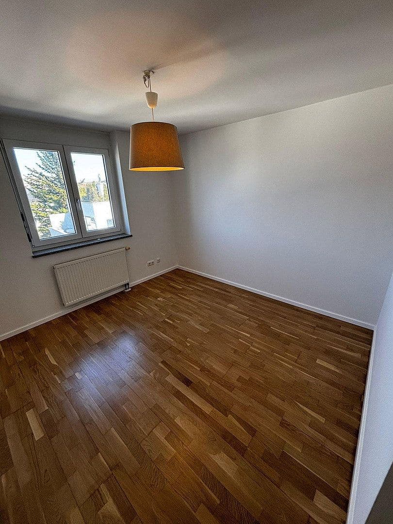 Pronájem bytu 3+1 66 m², Gartenstraße 14, München, Bavorsko Pronájem bytu 3+1 66 m², Gartenstraße 14, München, Bavorsko