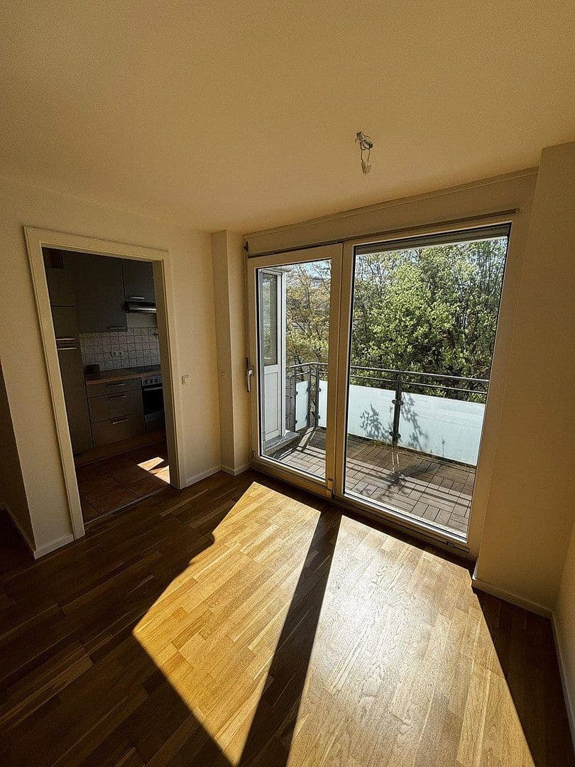 Pronájem bytu 3+1 66 m², Gartenstraße 14, München, Bavorsko Pronájem bytu 3+1 66 m², Gartenstraße 14, München, Bavorsko
