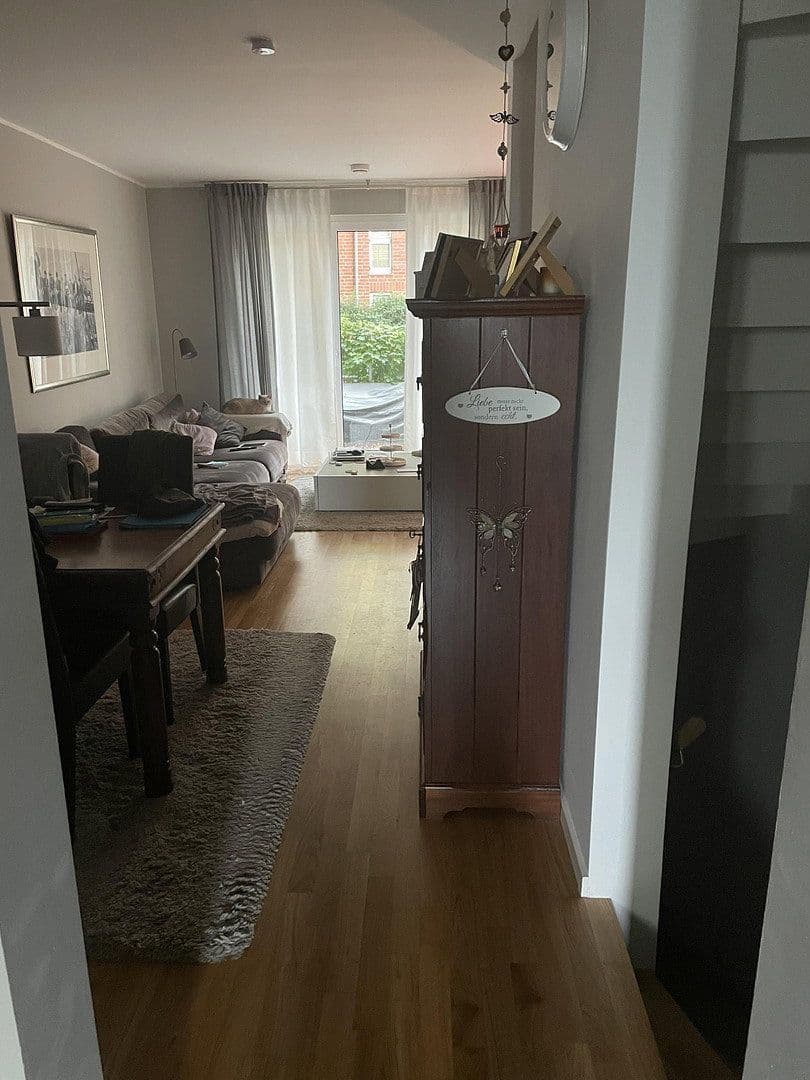 Prodej domu 137 m², pozemek 81 m², Berlin, Berlín Prodej domu 137 m², pozemek 81 m², Berlin, Berlín