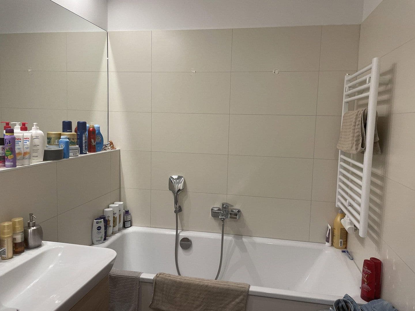 Prodej domu 137 m², pozemek 81 m², Berlin, Berlín Prodej domu 137 m², pozemek 81 m², Berlin, Berlín