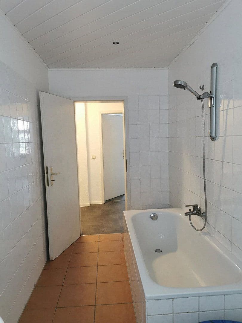 Pronájem bytu 3+1 93 m², Gera, Durynsko Pronájem bytu 3+1 93 m², Gera, Durynsko