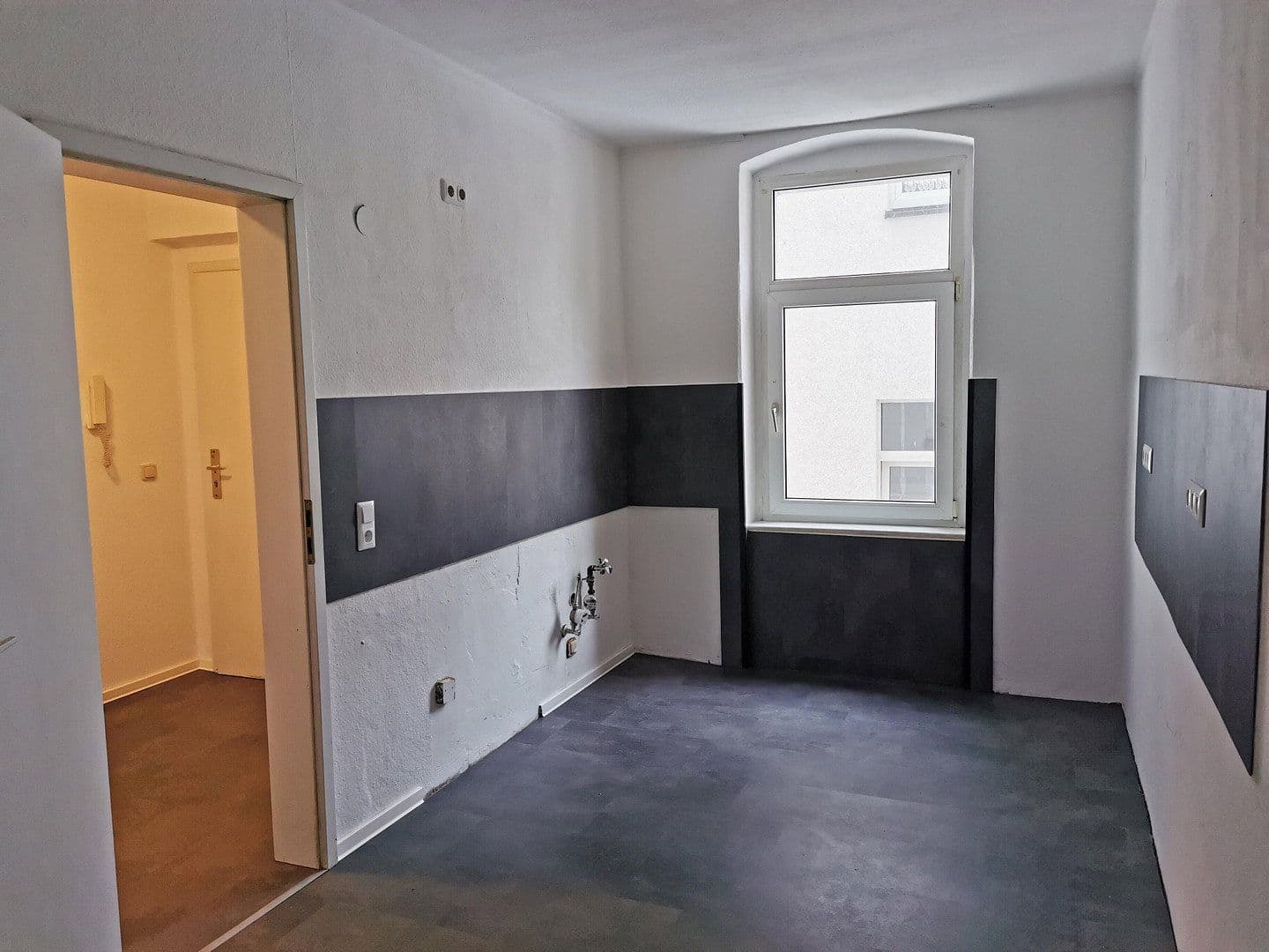 Pronájem bytu 3+1 93 m², Gera, Durynsko Pronájem bytu 3+1 93 m², Gera, Durynsko