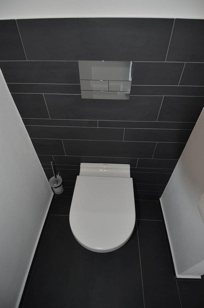 Pronájem bytu 3+1 100 m², Bad Honnef, Severní Porýní-Vestfálsko Pronájem bytu 3+1 100 m², Bad Honnef, Severní Porýní-Vestfálsko