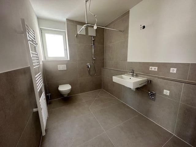 Pronájem bytu 2+1 59 m², Hirschstr. 24, Ammerbuch, Bádensko-Württembersko Pronájem bytu 2+1 59 m², Hirschstr. 24, Ammerbuch, Bádensko-Württembersko