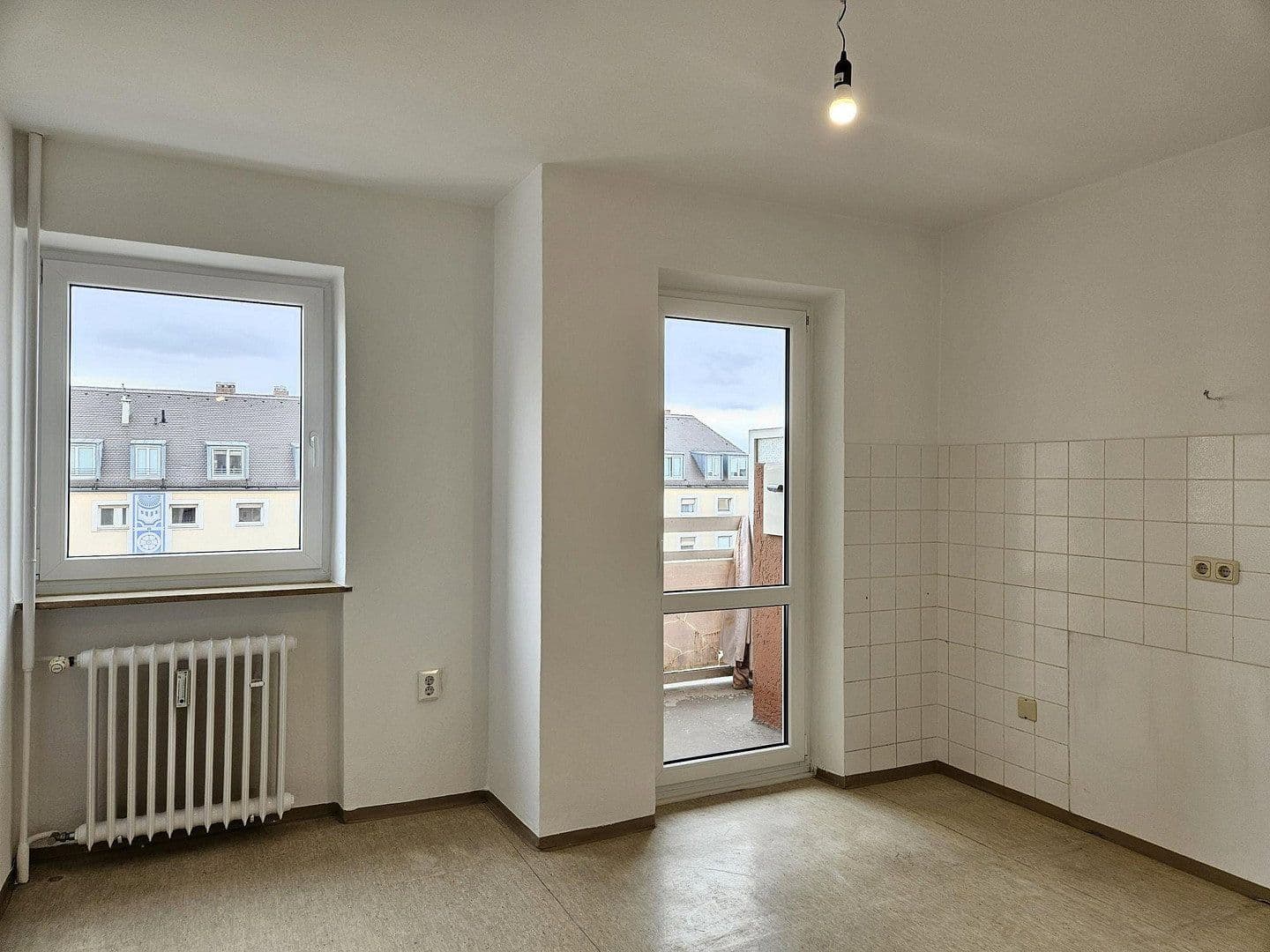 Pronájem bytu 2+1 68 m², Agnes-Bernauer-Straße 73, München, Bavorsko Pronájem bytu 2+1 68 m², Agnes-Bernauer-Straße 73, München, Bavorsko