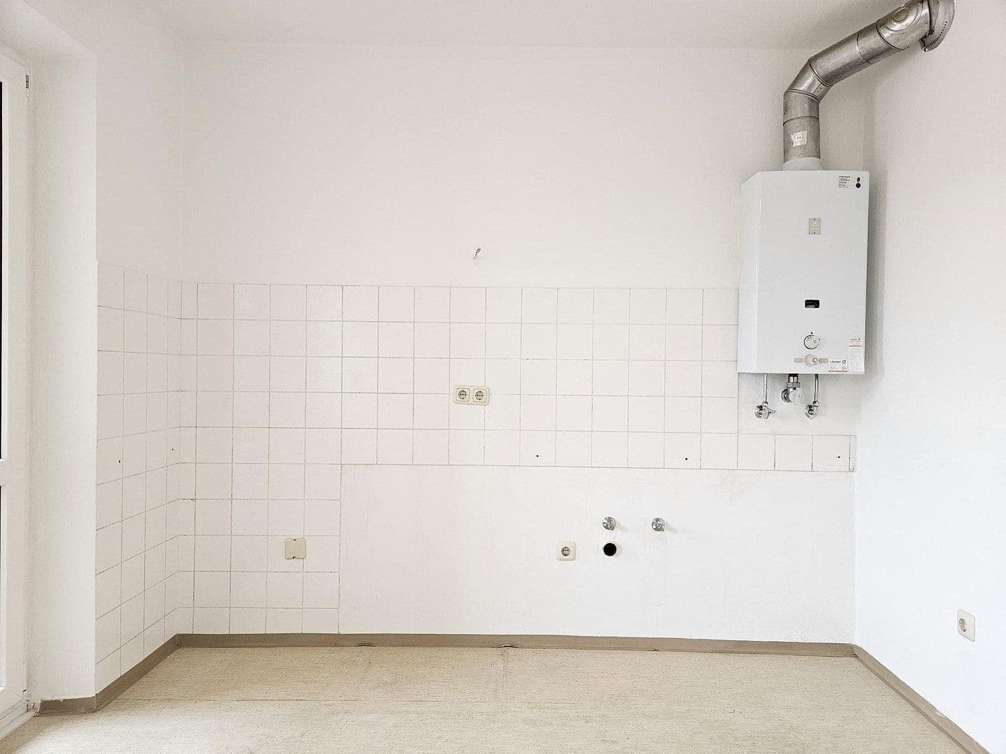 Pronájem bytu 2+1 68 m², Agnes-Bernauer-Straße 73, München, Bavorsko Pronájem bytu 2+1 68 m², Agnes-Bernauer-Straße 73, München, Bavorsko