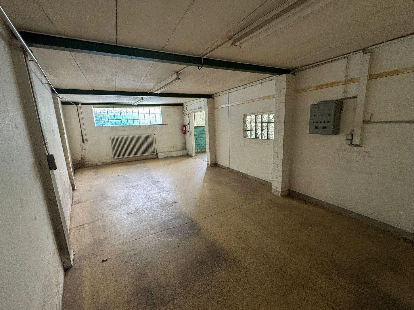 Pronájem nebytového prostoru 750 m², Solingen, Severní Porýní-Vestfálsko Pronájem nebytového prostoru 750 m², Solingen, Severní Porýní-Vestfálsko