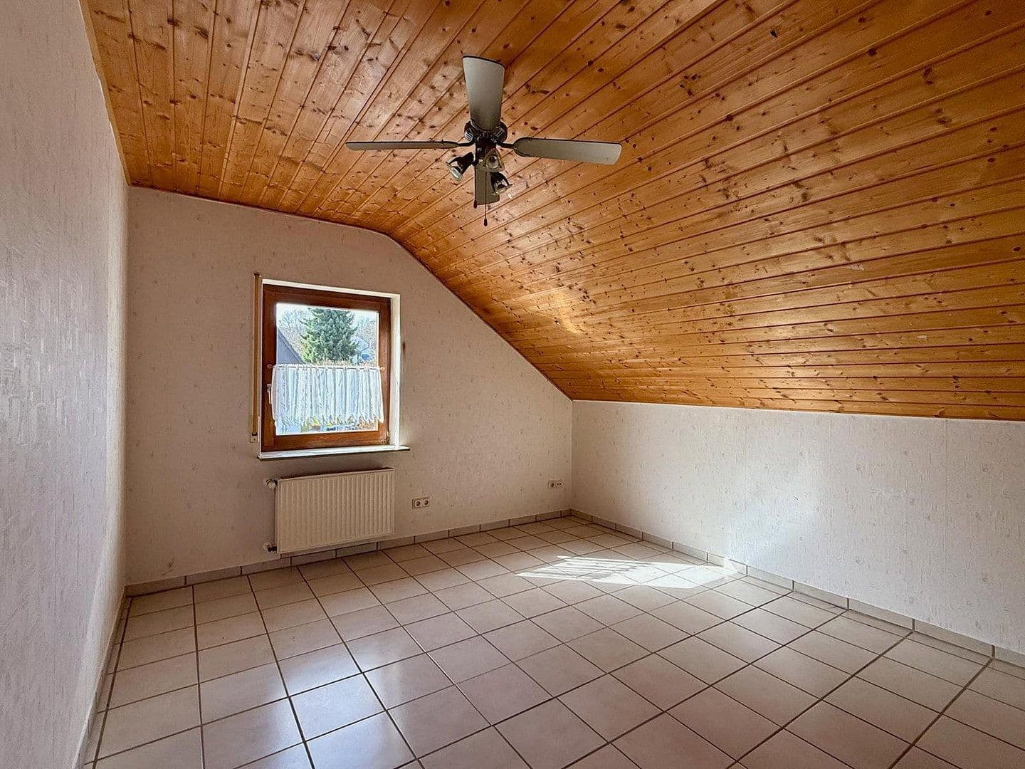 Prodej domu 130 m², pozemek 372 m², Burbach, Severní Porýní-Vestfálsko Prodej domu 130 m², pozemek 372 m², Burbach, Severní Porýní-Vestfálsko